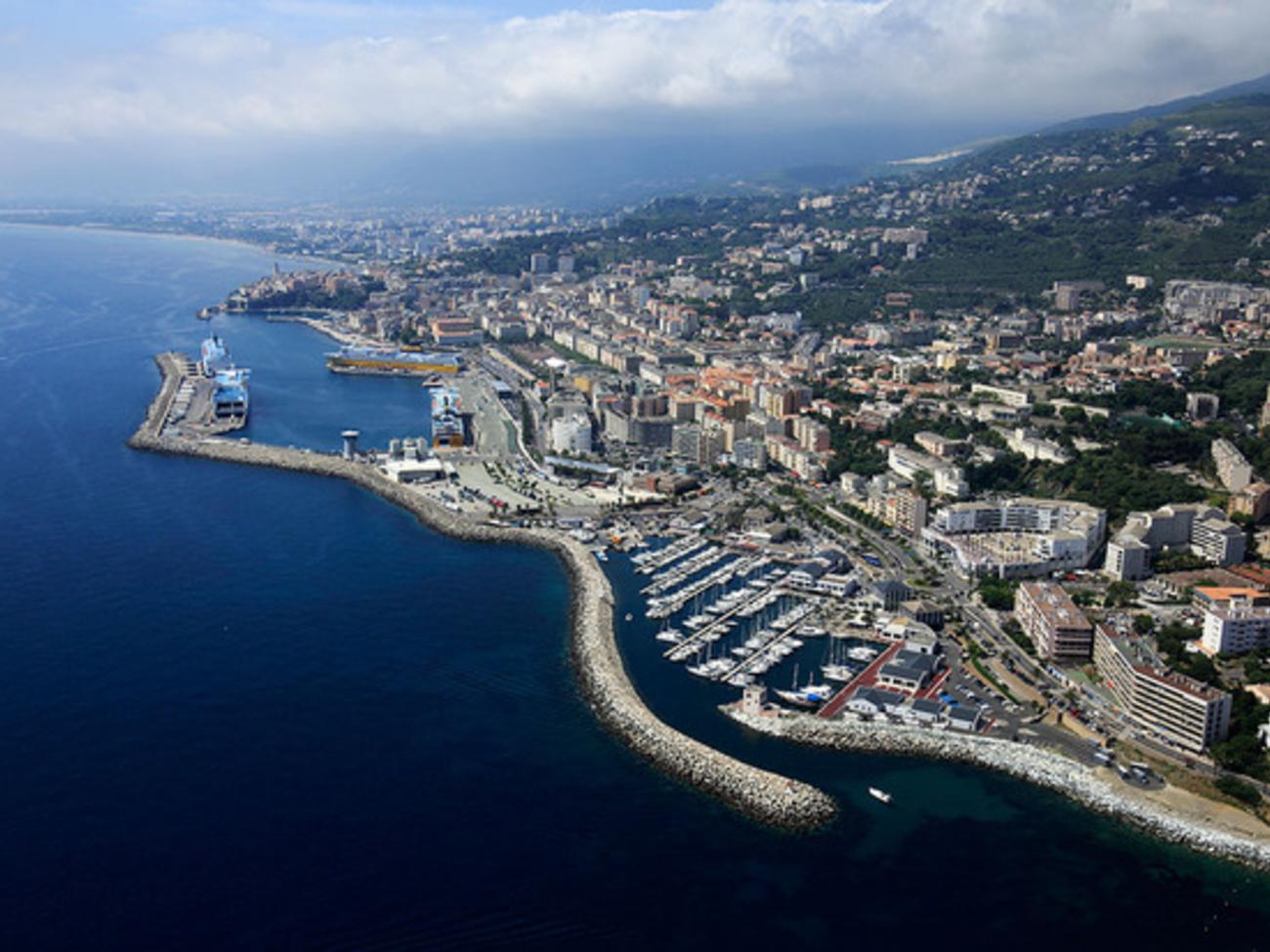 Port Port Toga Toutes les informations sur le port