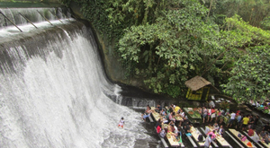 Un repas les pieds dans l'eau ?