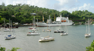 Les Marquises et son navire blanc