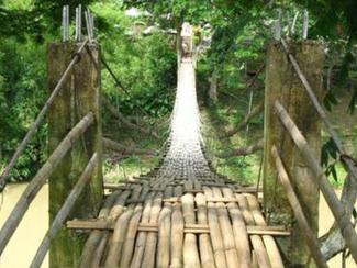 Ces ponts qui vous donnent le vertige !