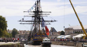 L'Hermione va retrouver son gréement avant de reprendre la mer le 4 juin