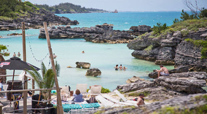 Sur la plage historique de Tobacco Beach Bay