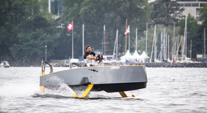 Bateau volant, le HY-41 révolutionne le milieu de la plaisance