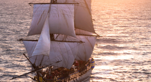 L'Hermione rejoint Bordeaux