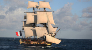 235 ans après, L’Hermione retrouve Boston