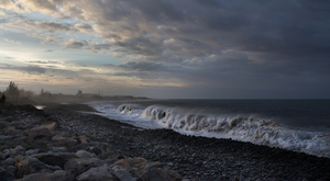 Le cyclone Bansi passe en catégorie 5