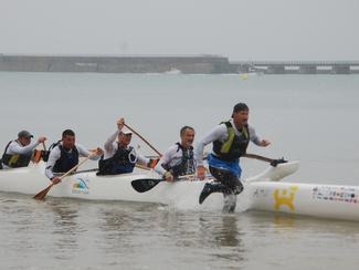 Pirogue polynésienne, un sport ancestral dans...