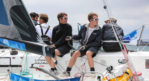 Tour de France à la voile : L’avitaillement, comment ça marche ?