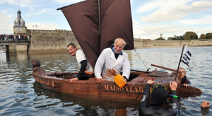 Chocolat, glace ou carton, les bateaux les plus insolites
