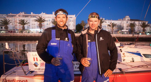 Chabagny / Tabarly touchent enfin terre