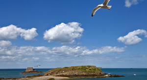 Aborder Saint-Malo par la mer