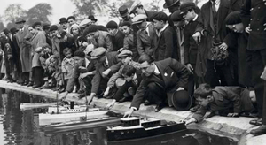 Exposition à Brest : Il était un petit navire, l'histoire du bateau jouet