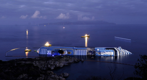 Concordia: le commandant a sauté en plein naufrage