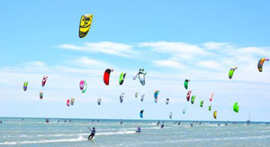 C'est parti pour la troisième étape des championnats de France de kitesurf
