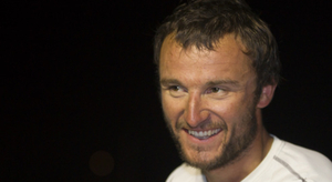 Boucler une transatlantique avec un bateau unijambiste