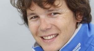 Simon Troel fait ses premiers pas en solo