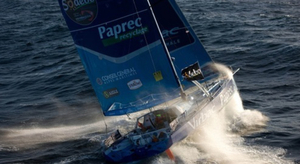 Belle glisse dans le Pacifique pour les leaders