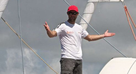 VOILE : ROUTE DU RHUM ARRIVEE THOMAS COVILLE VOILE : ROUTE DU RHUM ARRIVEE THOMAS COVILLE