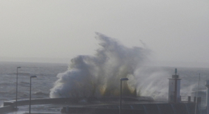 Episode de vent fort durable en Méditerranée