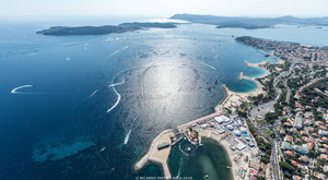 The Moorings fournisseur officiel de la 35e Coupe de l'America