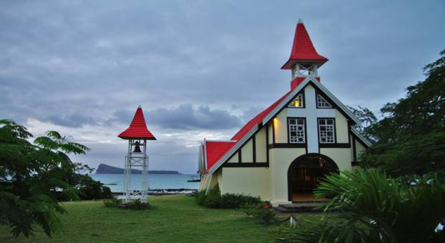 Chapelle du Cap Malheureux, autre incontournable Nautisme Article