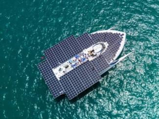 Le navire Race for Water accueille des...