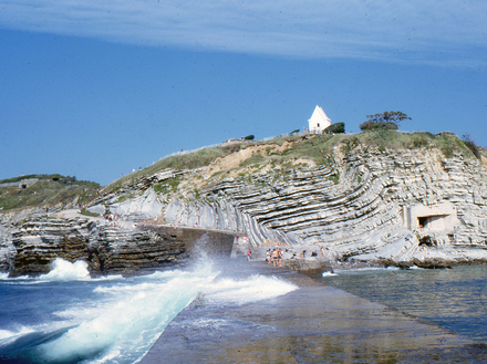 Falaise Sainte Barbe à Saint-Jean-de-Luz Falaise Sainte Barbe à Saint-Jean-de-Luz