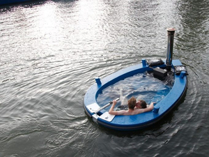 Visitez les canaux de Londres en jacuzzi !