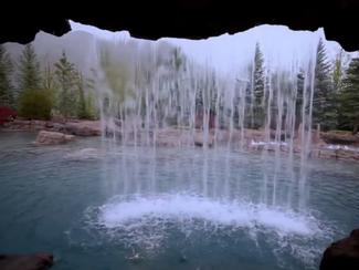 La Montagne : la piscine la plus incroyable du...