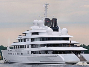 L'Azzam, le plus grand yacht du monde
