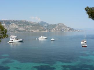  Saint-Jean-Cap-Ferrat : journée paisible à...