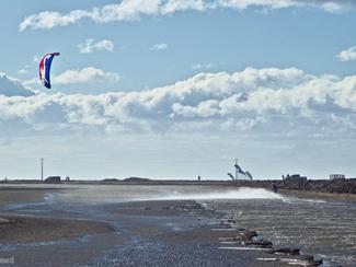 57,97 nœuds en kitesurf : record battu !