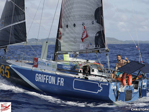 Mini-Transat La Boulangère : Ian Lipinski vient de franchir la ligne d'arrivée de la 2e étape