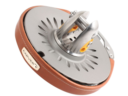 Du cuir sur l'emmagasineur Karver pour &eacute;viter les chocs