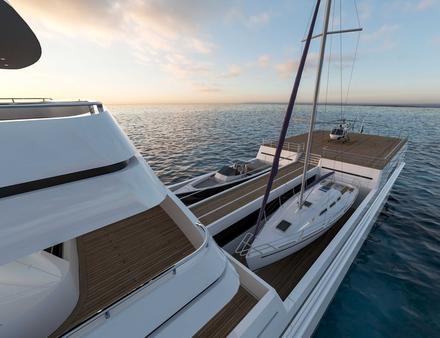 Ce super-yacht existe en deux versions : avec un héliport à l'arrière, ou au milieu. Le constructeur conseille l'arrière : les manoeuvres ne seront pas gênées par les voiliers placés sur le pont. Nautisme Article