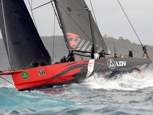 Sydney-Hobart : Comanche aux commandes dans des conditions de rêve