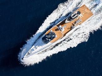 Des navires d'exploration pour les...