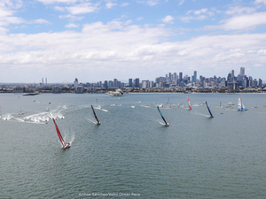 La flotte de la Volvo Ocean Race a mis le cap sur Hong Kong