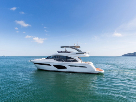 Le Princess est donné pour 23 noeuds en croisière contre 30/31 noeuds en vitesse de pointe. Nautisme Article