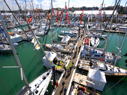 Le Grand Pavois réunit chaque année, après le Yachting Festival de Cannes, tous les passionnés du nautisme, en passant par les voiliers, les semi-rigides ou les accessoires de pêche. Le Grand Pavois réunit chaque année, après le Yachting Festival de Cannes, tous les passionnés du nautisme, en passant par les voiliers, les semi-rigides ou les accessoires de pêche.
