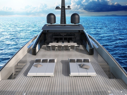Une surface vitrée couvre l'ensemble du pont inférieur, pour une expérience de navigation encore plus intense. Sur le pont supérieur, la vue est clairement dégagée avec des bains de soleil et une immense terrasse. Une surface vitrée couvre l'ensemble du pont inférieur, pour une expérience de navigation encore plus intense. Sur le pont supérieur, la vue est clairement dégagée avec des bains de soleil et une immense terrasse.