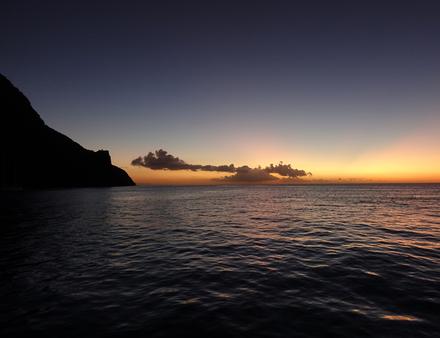 Coucher du soleil aux 2 Pitons, Sainte-Lucie Nautisme Article