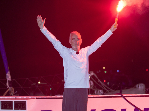Loïck Peyron, vainqueur toutes catégories confondues, de la Route du Rhum 2014. Nautisme Article