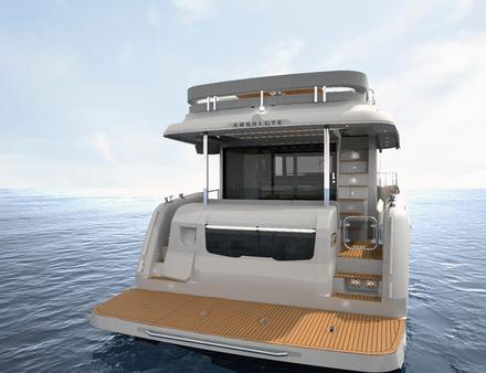 Le bateau de croisière disposera de larges passavants, d'un immense bain de soleil avant et d'un flybridge très accueillant. Nautisme Article
