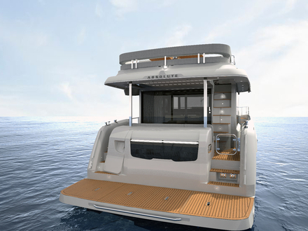 Le bateau de croisière disposera de larges passavants, d'un immense bain de soleil avant et d'un flybridge très accueillant. Nautisme Article
