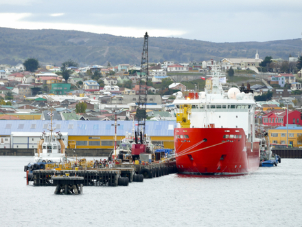 La jetée Arturo Prat