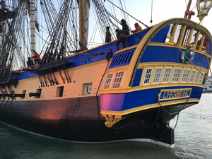 L'Hermione en route pour un long voyage : direction Tanger