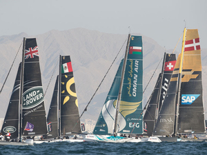 Alinghi remporte l'Act 1 des 2018 Extreme Sailing Series à Muscat 