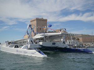 Energy Observer a quitté le Vieux Port de Marseille