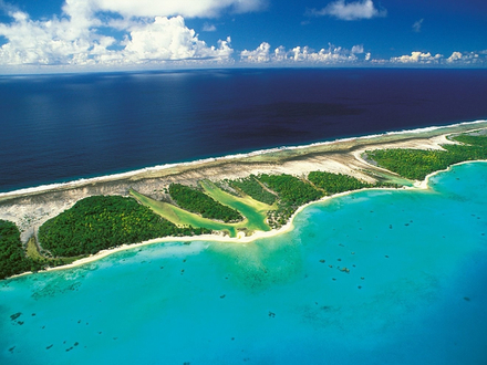 Vue aérienne de l'atoll de Rangiroa Nautisme Article
